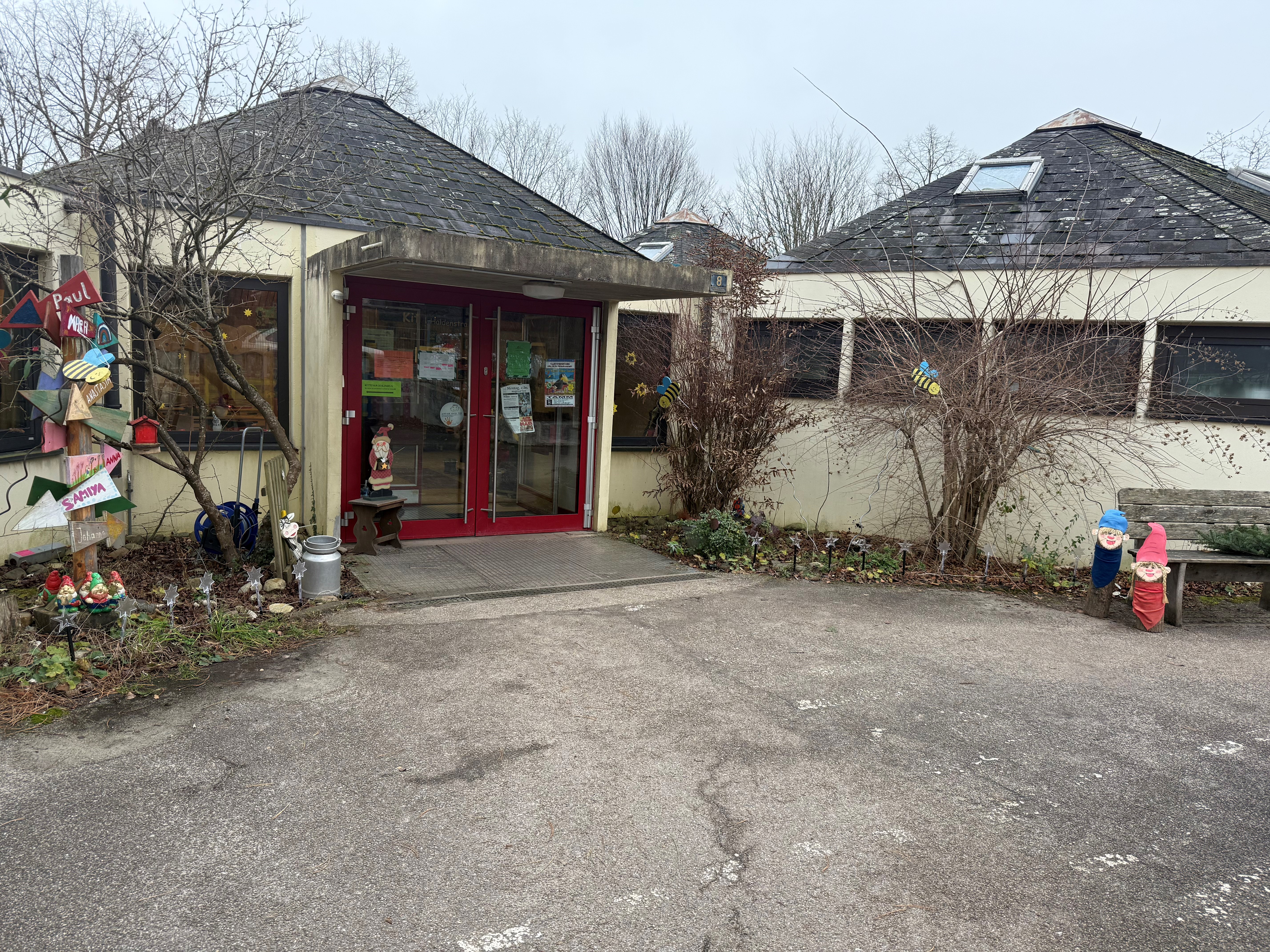 Kita - Häldenstraße 8